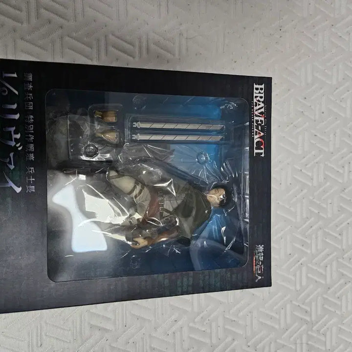 [BUNJANG] Attack on Titan Brave Act Levi 1/8 Scale Figure / 진격의 거인 브레이브 액트 1/8 리바이 피규어