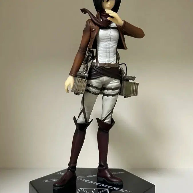 [BUNJANG] Mikasa Ackerman Last One Attack on Titan Figure / 미카사 피규어 라스트원 진격의거인