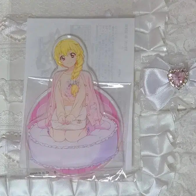 [BUNJANG] Aikatsu Ichigo Room Collection Acrylic Stand / 아이카츠 이치고 룸컬렉션 아크릴 스탠드 아이엠스타 프레 프리미엄 일판 한판 카드 라임 엔젤리슈가