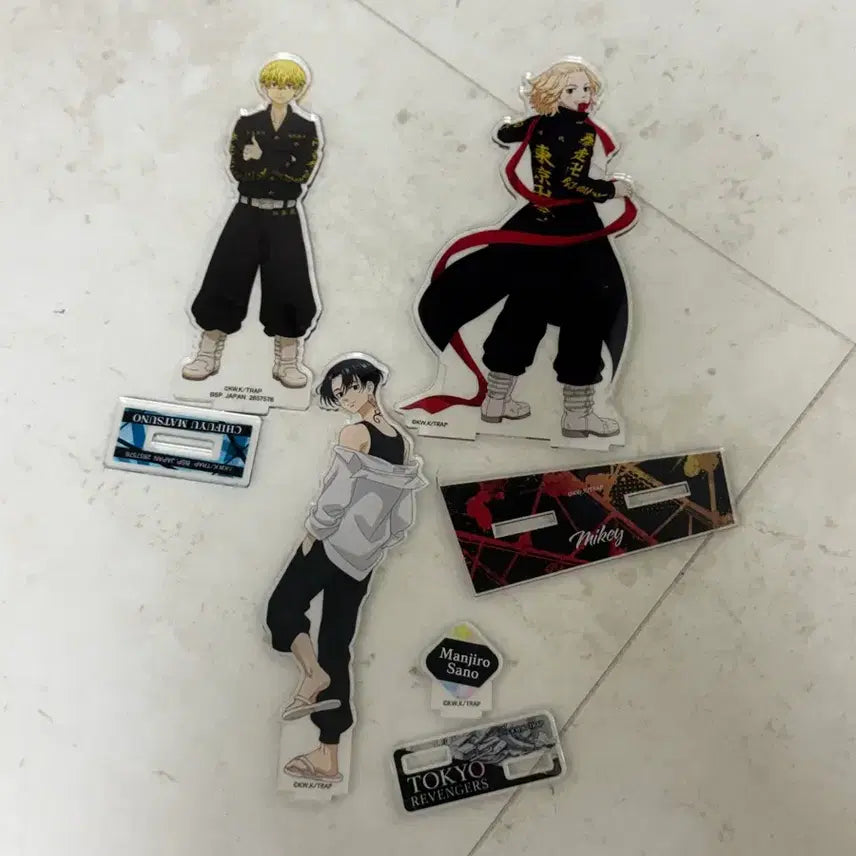 [BUNJANG] Tokyo Revengers Mikey &amp; Chifuyu Acrylic Stand / 도리벤 마이키 치후유 아크릴스탠드