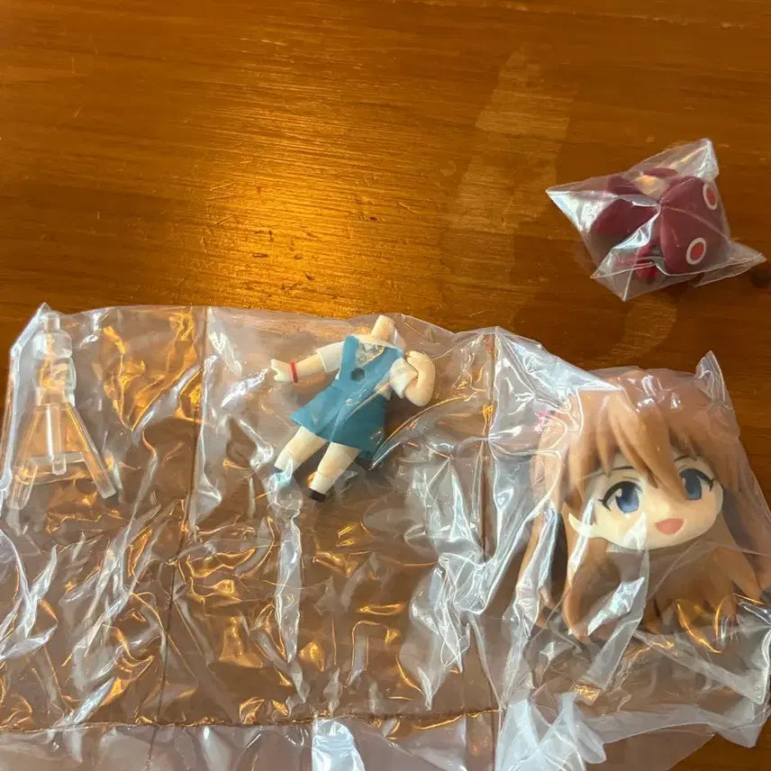 [BUNJANG] Evangelion Asuka School Uniform Nendoroid / 교복 아스카 에반게리온 서프라이즈 넨도