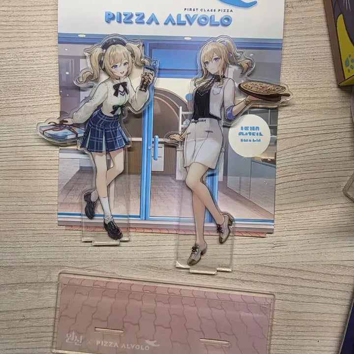 [BUNJANG] Pizza Alvolo Genshin Impact Acrylic Stand / 피자 알볼로 원신 콜라보 아크릴 스탠드 + 포스터