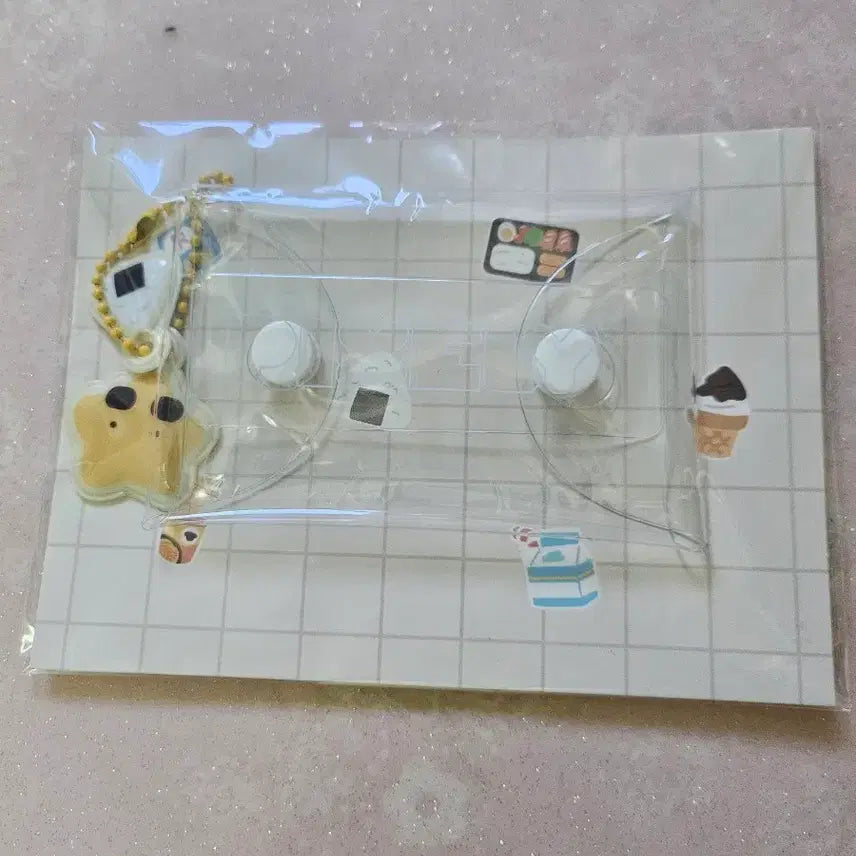 [BUNJANG] Kapkyul Pixelly Zam-tteul TV PVC Pouch &amp; Soft Keyring / 각별 GS 25 x 픽셀리 잠뜰 TV PVC 투명 파우치 &amp; 소프트 키링