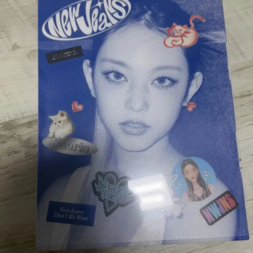 [BUNJANG] NewJeans Haerin Bluebook Album Sealed / 뉴진스 해린 블루북 미개봉