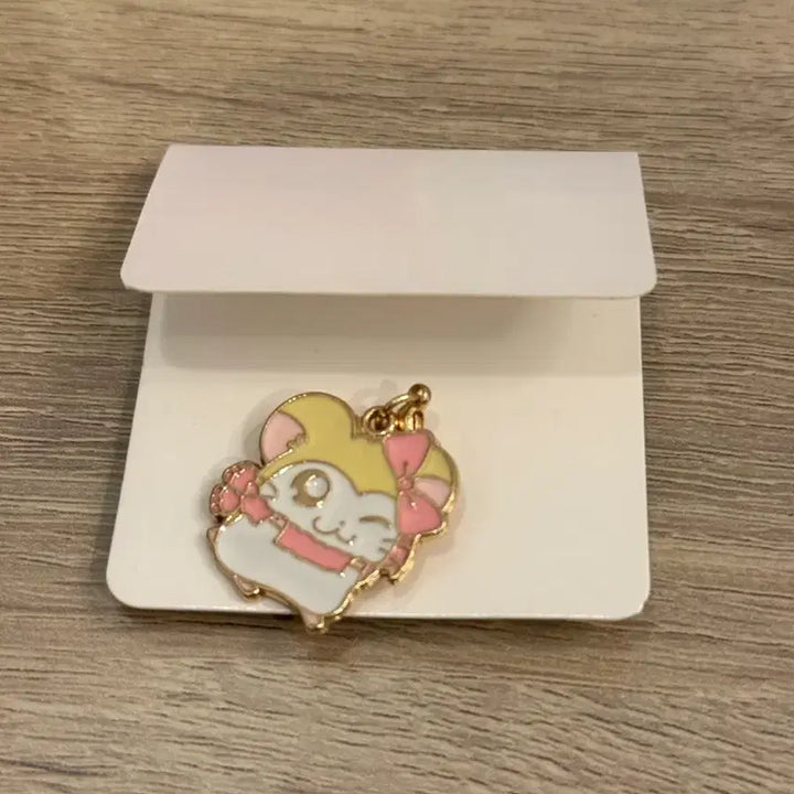 [BUNJANG] Hamtori Metal Charm (Muffler) / 햄토리 메탈 참 (머플러)