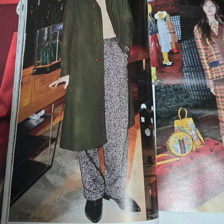 [BUNJANG] W Korea November 2019 Issue: Son Heung-min Cover, Lee Dong-wook, Ju Ji-hoon / 더블유 코리아 2019년 11월호 손흥민 커버 이동욱 주지훈 등