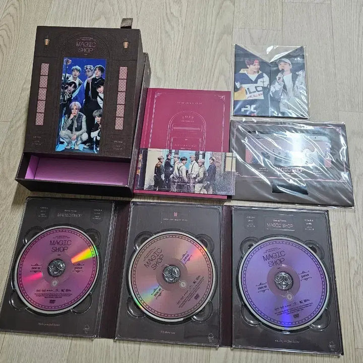 [BUNJANG] BTS Japan Magic Shop DVD Jungkook Taehyung Jimin Jin Yoongi Photocard / 택포)방탄bts 일본매직샵일직샵 디비디dvd 딥디 정국태형지민석진윤기포카