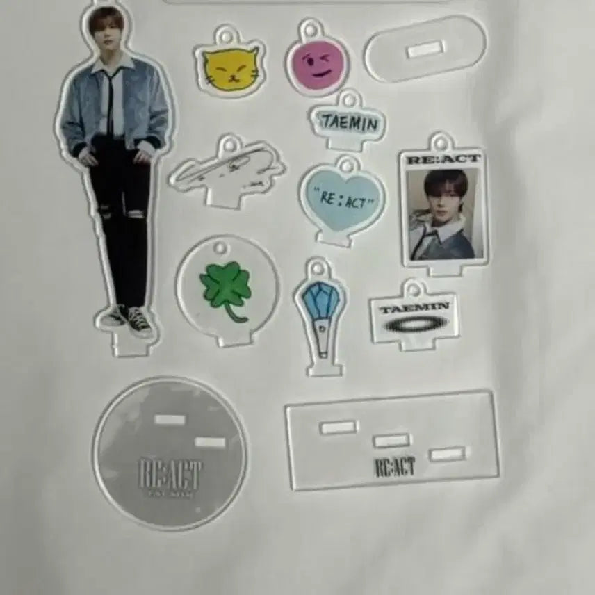[BUNJANG] SHINee Taemin RE_ACT Fanmeeting Acrylic Stand Keyring / 샤이니 태민 리액트 팬미팅 아크릴 스탠드 키링