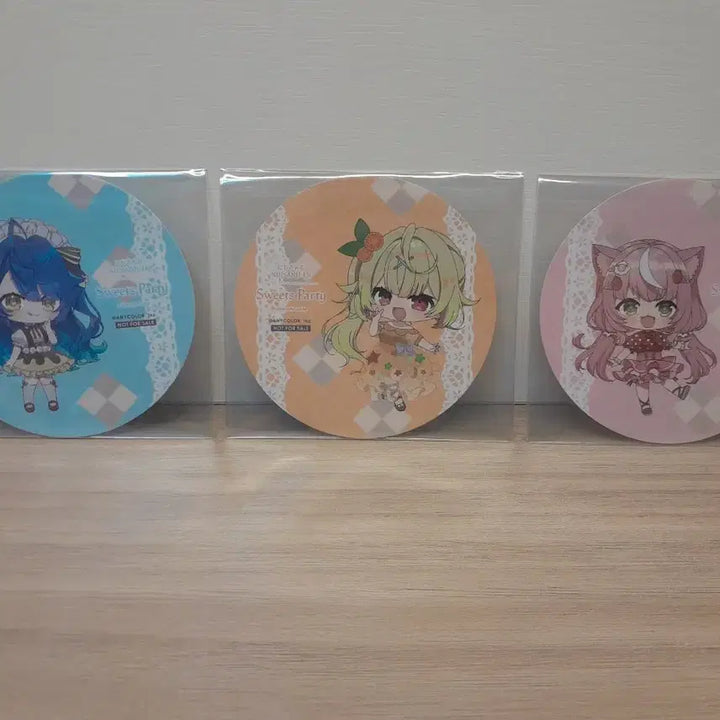 [BUNJANG] Hololive Nijisanji Collaboration Cafe Coasters (Set of 9) / 홀로라이브 니지산지 코스터