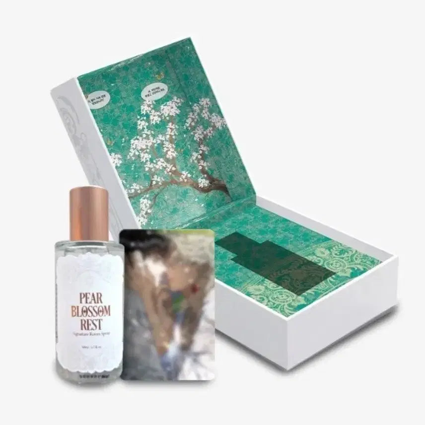 [BUNJANG] Baegiyaui Kkotgil Smyrna &amp; Capri Room Spray Acrylic Keyring / 백야의 꽃길 룸 스프레이 스미르나 앤 카프리 아크릴 키링
