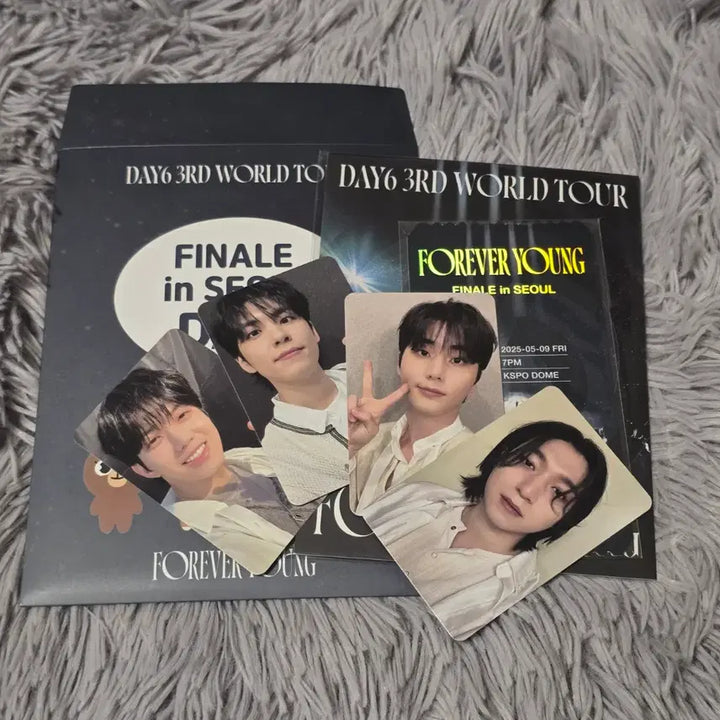 [BUNJANG] DAY6 Forever Young Day 1 Concert Photocard Set / 데이식스 포에버영 DAY1 입장포카 콘서트 세트