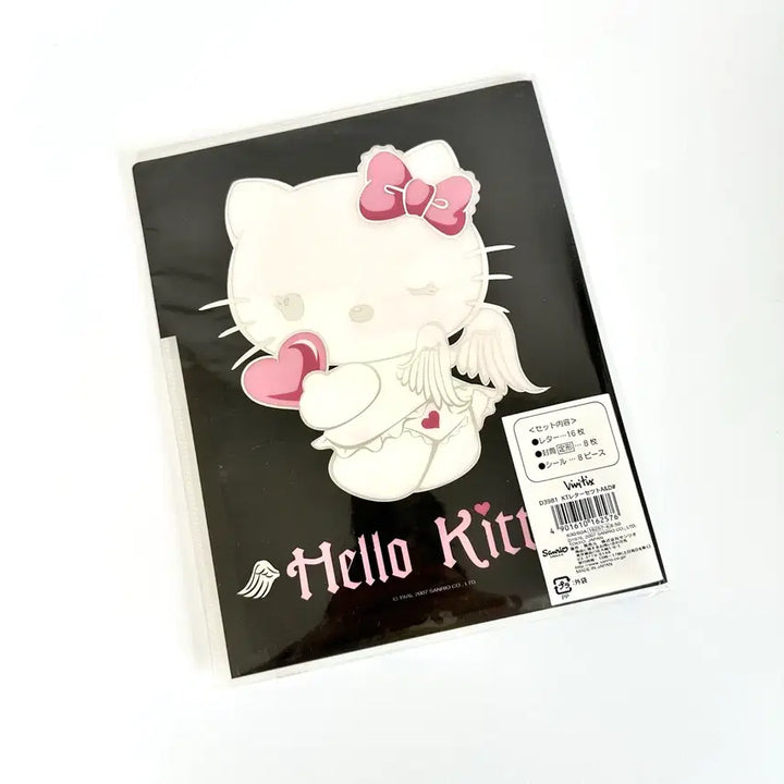 [BUNJANG] Hello Kitty Angel Devil Binder Retro Stationery Set Postcards File Envelopes / [새상품] 초레어 천사악마 키티 고전키티 바인더 레트로 편지지세트 엽서 파일 레터 봉투 세트