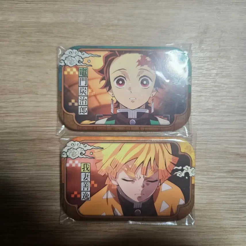 [BUNJANG] Tanjiro &amp; Zenitsu Pin Badge Set / 탄지로, 젠이츠 핀뱃지