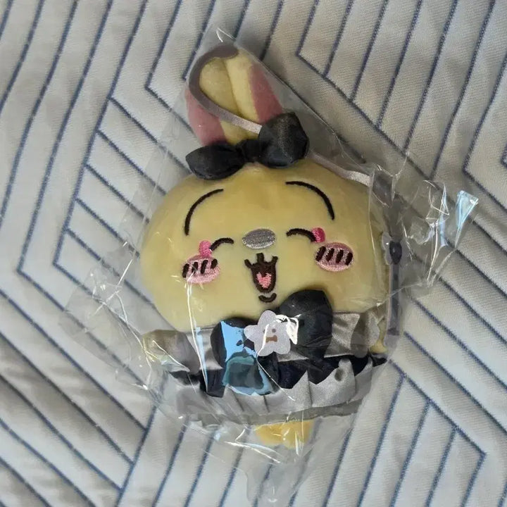 [BUNJANG] Magical Chiikawa Usagi Mascot (Darkened Ver.) / 메지컬 치이카와 우사기 마스코트 흑화