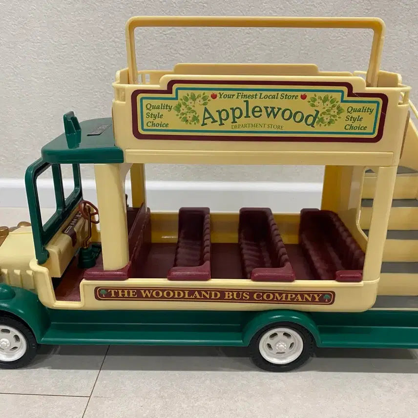 [BUNJANG] Sylvanian Families Old Woodland Bus / 실바니안 올드 우드랜드 버스