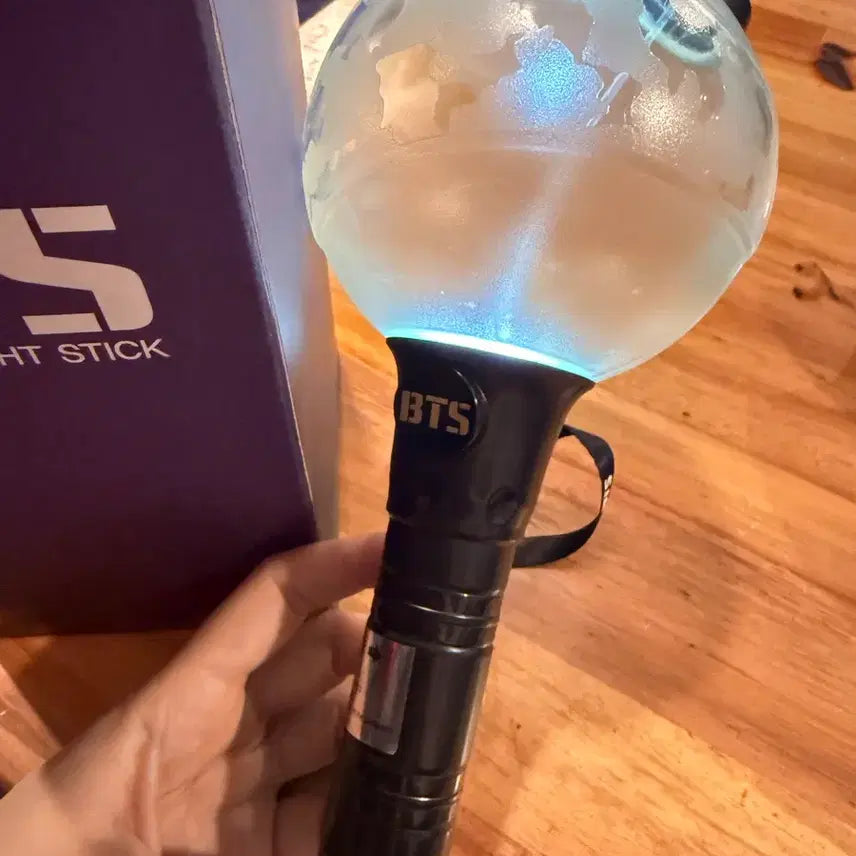 [SOLD OUT] BTS 응원봉 아미밤 7115G
