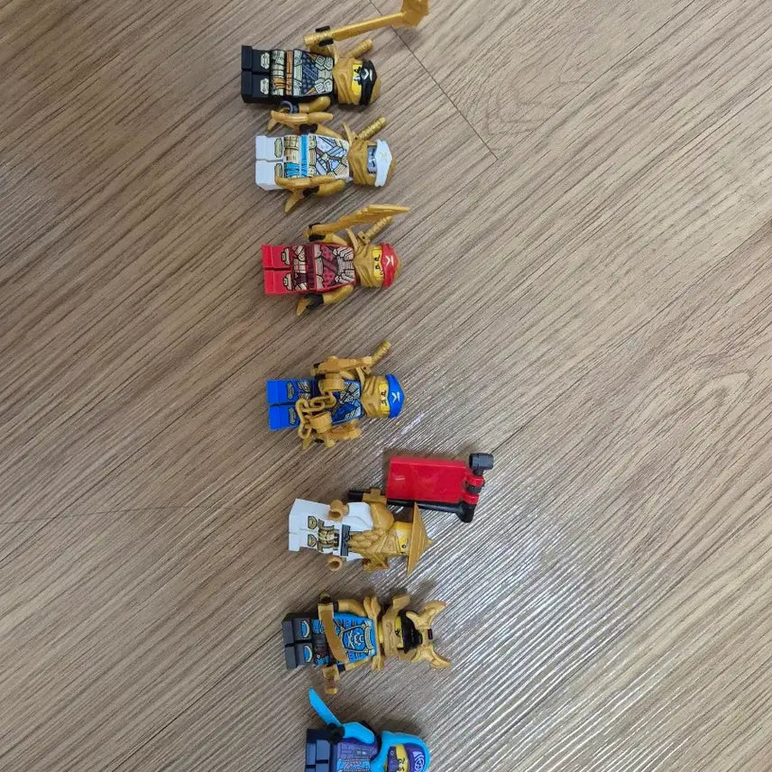 [BUNJANG] LEGO Ninjago Crystal King Master Wu Nelson Gold Outfit / 닌자고 어둠의 크리스털 골드 도복 마스터우 넬슨 전종
