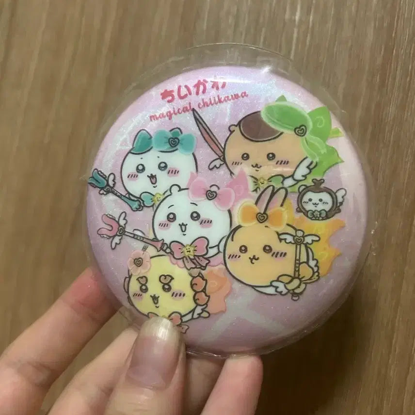 [BUNJANG] Chiikawa Badge / 치이카와 뱃지