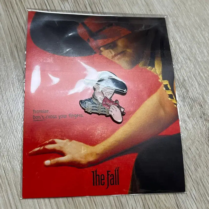 [BUNJANG] The Fall Movie CGV Goods Badge / 영화 더 폴 뱃지 팝니다.