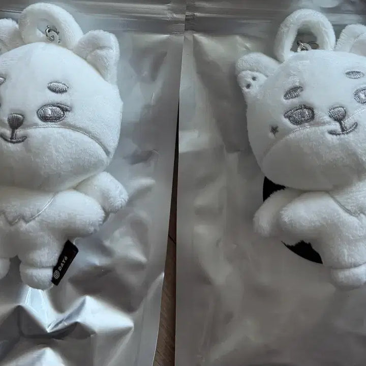 [BUNJANG] Young K Youngest K Random Keyring / 영기스트 케 랜덤키링