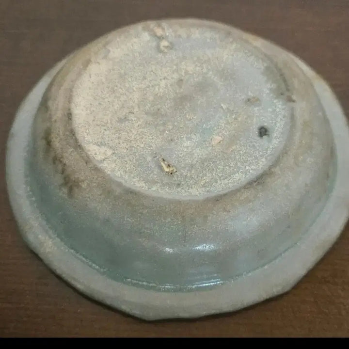 [BUNJANG] Silla Dynasty Pottery Cup with Handle (Baehyung-type pottery with handle) / 제목: [진품] 고려 12~13세기 청자 화형 소접시