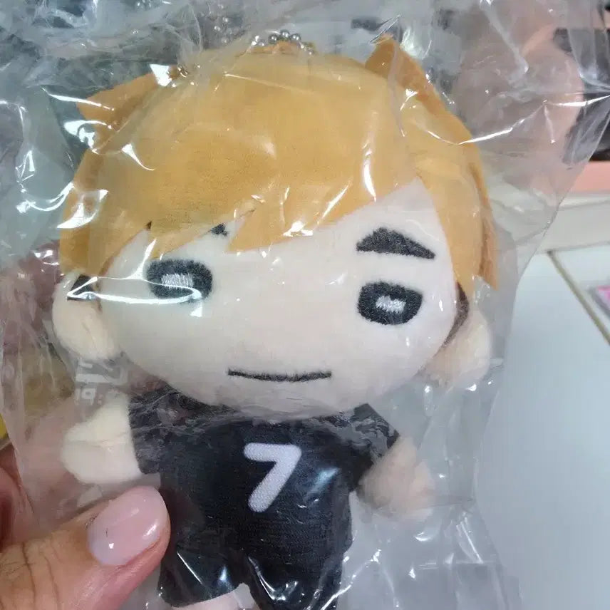 [BUNJANG] Haikyuu!! Miya Atsumu Training Uniform Nitotan &amp; Mochimochi Plush Set / 하이큐 미야 아츠무 경기복 니토탄 쯔무쯔무 모찌모찌 세트일괄
