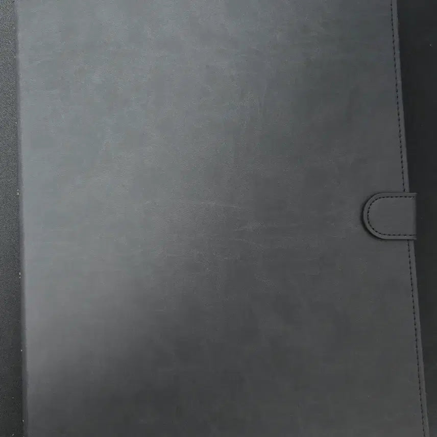 [BUNJANG] Indi Gatti Leather Sticker Binder with Seollemkung Inserts / 인디 가띠 가죽 띠부씰 바인더 + 설렘쿵 속지 팝니다
