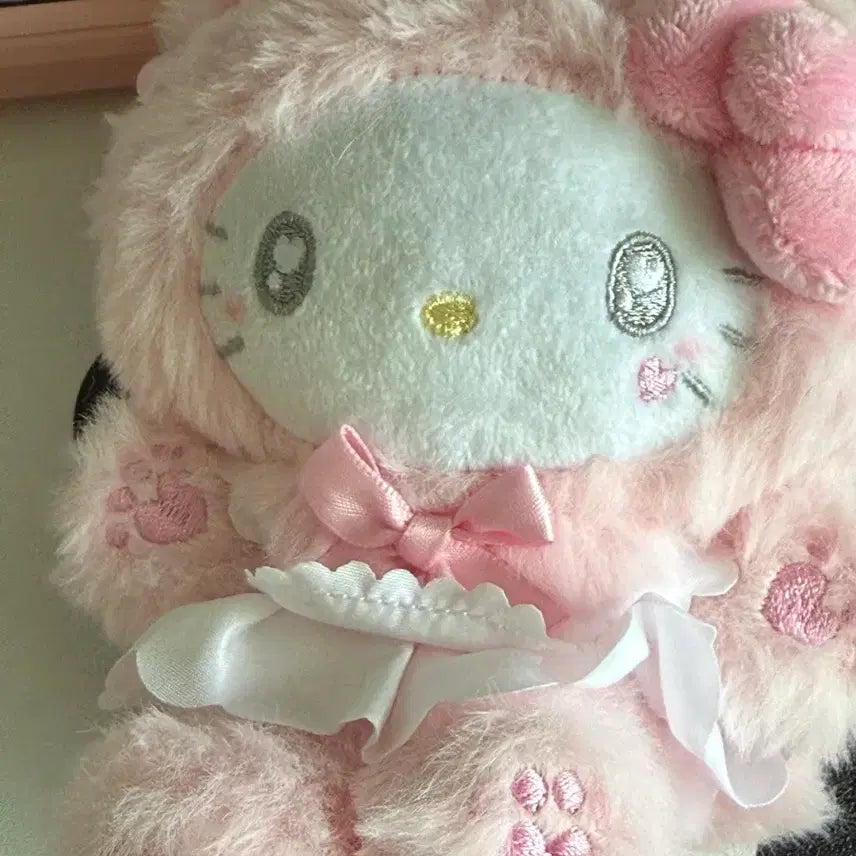 [BUNJANG] Hello Kitty Neko Neko Maid Mascot / 헬로키티 네코네코메이드 마스코트
