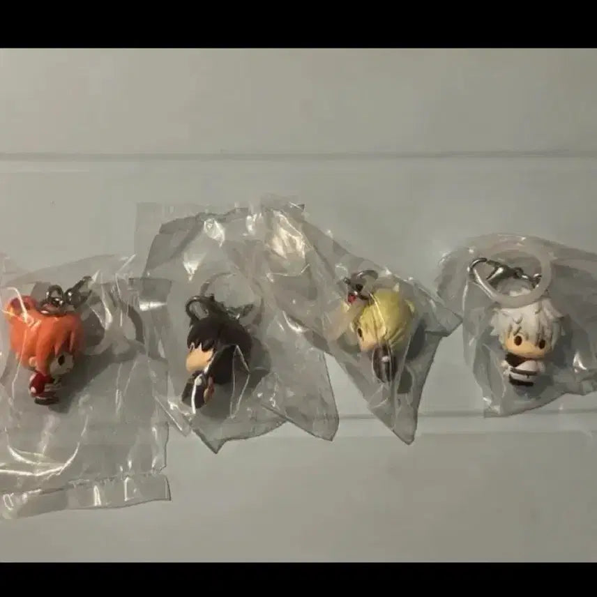 [BUNJANG] Gintama Yoshidawara Gacha Set 4 Types (Gintoki, Kagura, Tsukuyo, Shinpachi) / 오늘만 1.5) 은혼 요시와라 가챠 메지루시 4종 일괄 긴토키 카구라 츠쿠요 신파치