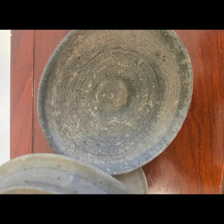 [BUNJANG] Ancient Korean Gaya/Silla Period Pottery Ritual Vessels (Covered Footed Bowl and Base) / 가야/신라] 삼국시대 토기 제기(유개고배) 및 땅제기 입니다