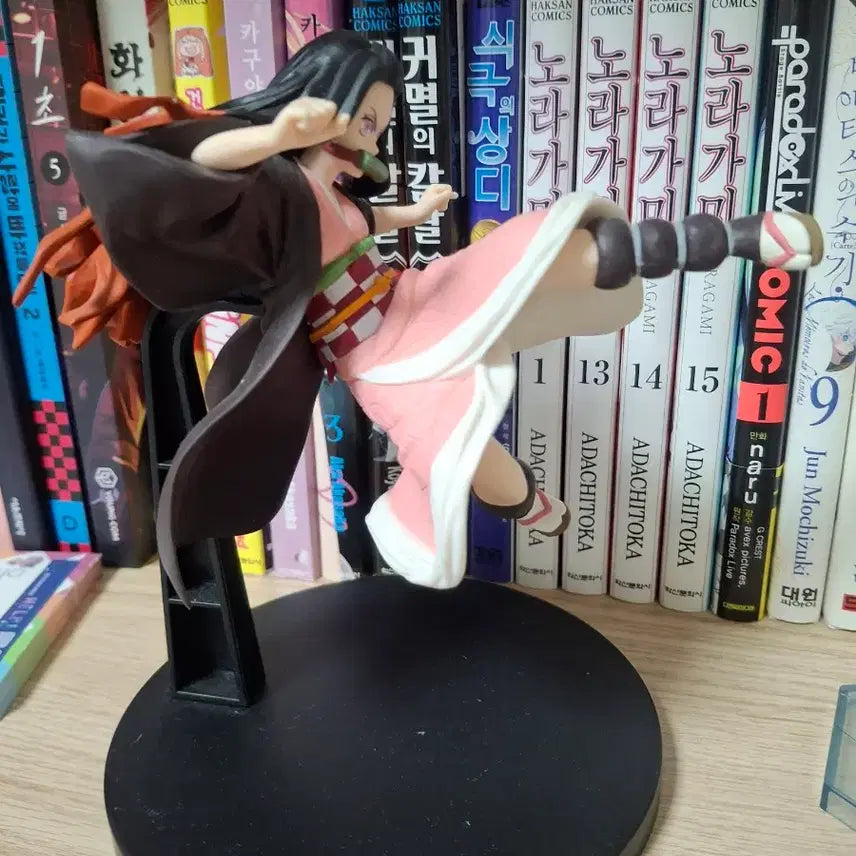 [BUNJANG] Nezuko Kamado Figure / 네즈코 피규어 판매합니다