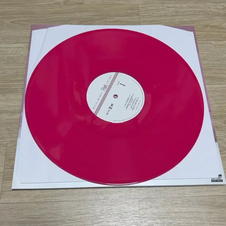 [BUNJANG] Nicki Minaj Pink Friday LP (Opened) / 니키 미나즈 Pink Friday LP 개봉