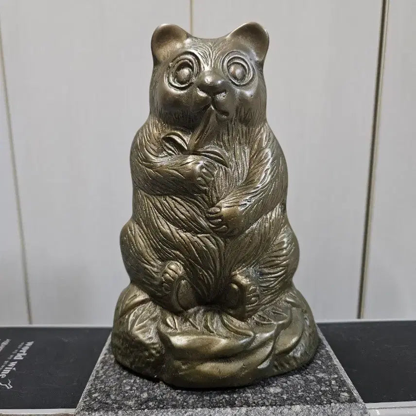 [BUNJANG] Bronze Panda Bear Statue / 판다 곰 동상