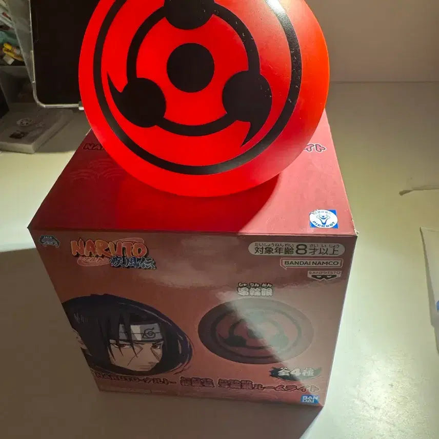 [BUNJANG] Naruto Sharingan Room Light Uchiha Itachi Sasuke Figure / 나루토 사륜안 룸라이트 우치하 이타치 사스케 피규어