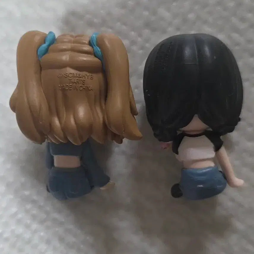 [BUNJANG] Le Sserafim Shoulder Patches Gacha Yunjin Huh, Eunchae Choi Bundle Set / 르세라핌 어깨쿵 가챠 허윤진,홍은채 일괄