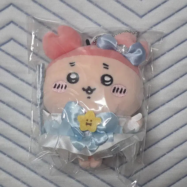 [BUNJANG] Magical Chiikawa Kani Mascot / 메지컬 치이카와 카니 마스코트