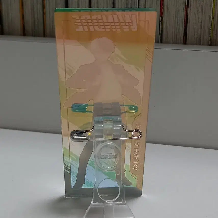 [BUNJANG] Winbre Sakura Acrylic Stand &amp; Badge / 윈브레 사쿠라 아크릴 스탠드겸 뱃지