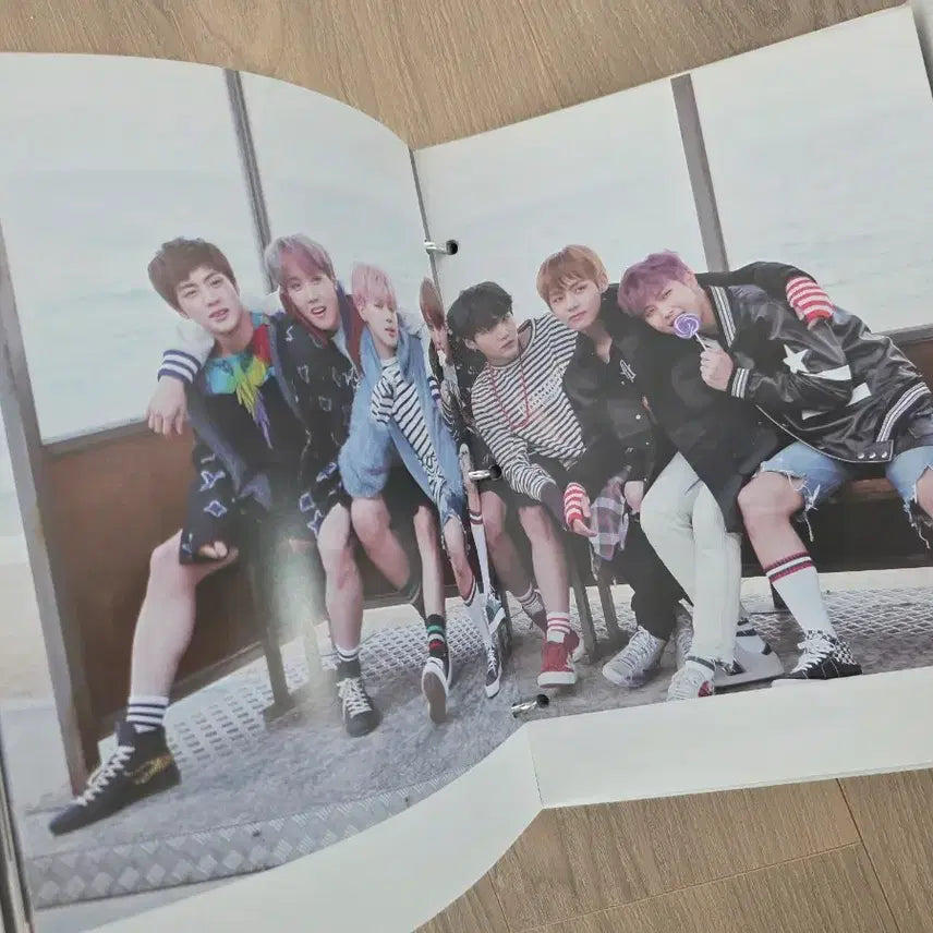 [BUNJANG] BTS Memories 2017 DVD Jin Photocard / 방탄소년단 BTS 메모리즈 2017 DVD 석진포카포함