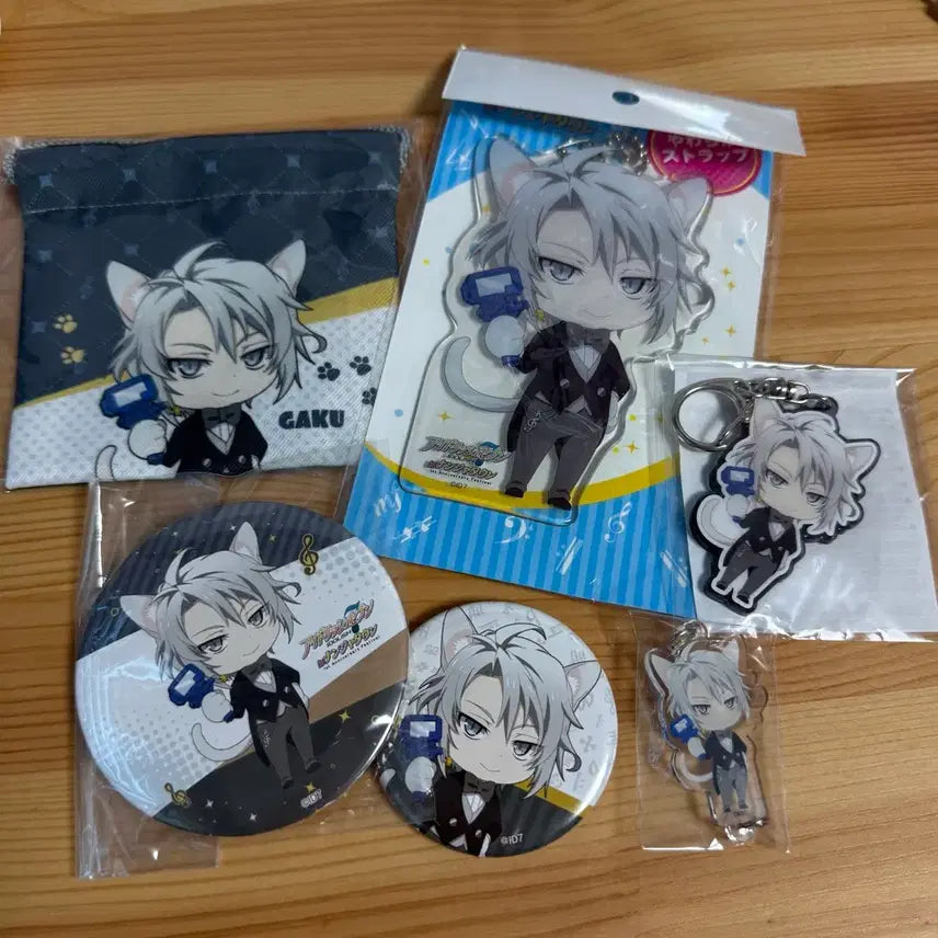 [BUNJANG] Idolish Seven Gaku Nanjatown Goods Can Badge &amp; Acrylic Keyring / 아이돌리쉬 세븐 아이나나 가쿠 난쟈타운 굿즈 캔뱃지 아크릴키링