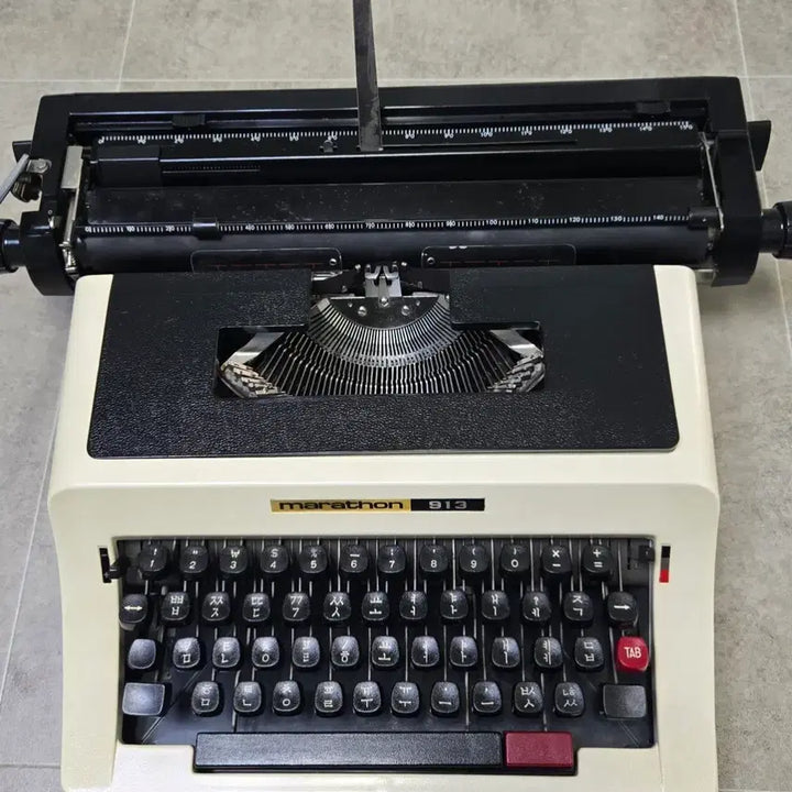 [BUNJANG] Marathon Korean Typewriter 4-Bank Keyboard / 마라톤 한글타자기 4벌식 913