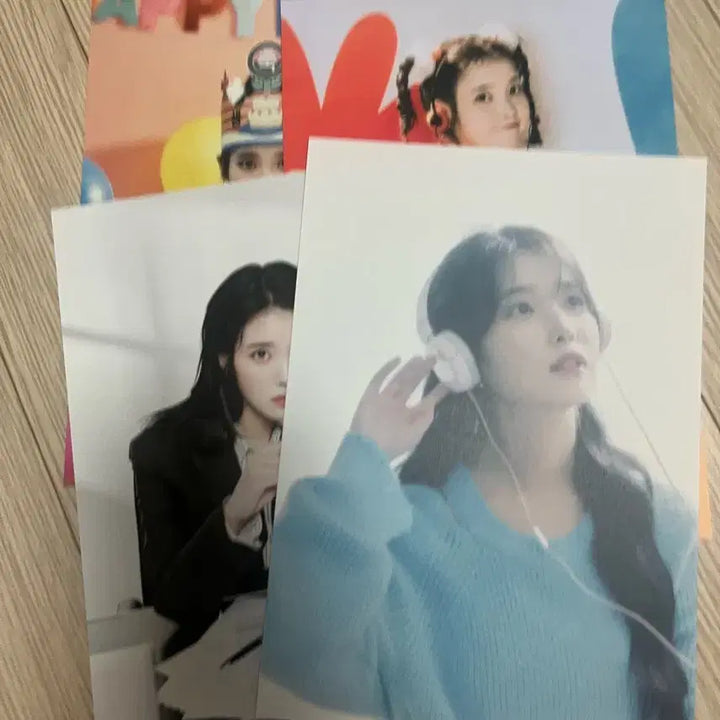 [BUNJANG] IU 5th Fanclub Alarm Clock, Poster, Photocard / 아이유 5기 알람시계 5기포스터 포카