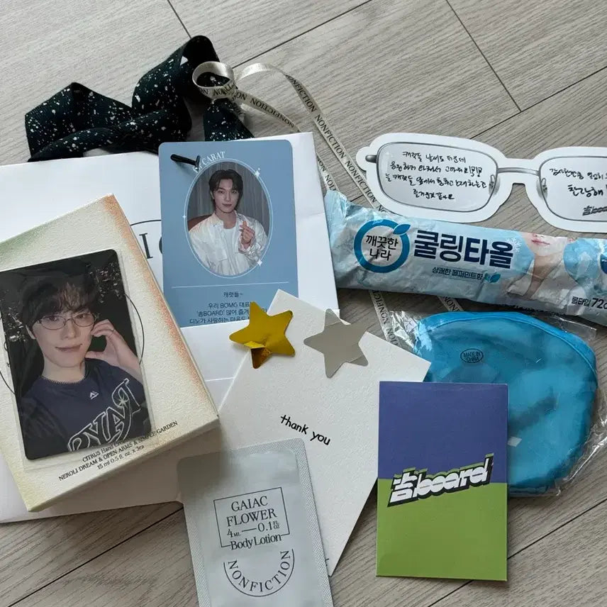 [BUNJANG] SEVENTEEN Dino Studio Ghibli Fan Event Set + Beautiful Goodbye Star Confetti / 세븐틴 디노 피철인 공방 세트 + 아름다운 이별은 없다 별 컨페티