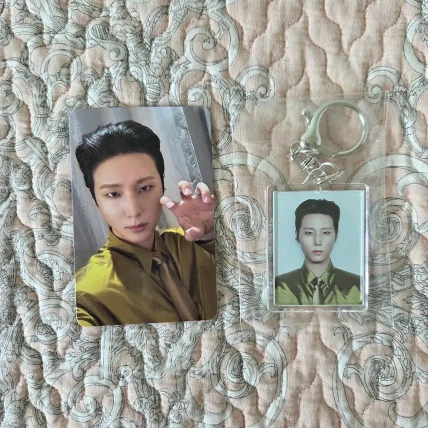 [BUNJANG] Young K Youngest Album Photocard + Photo Keyring Set / 영케이 영기스트 앨범 포카+포토 키링 1개