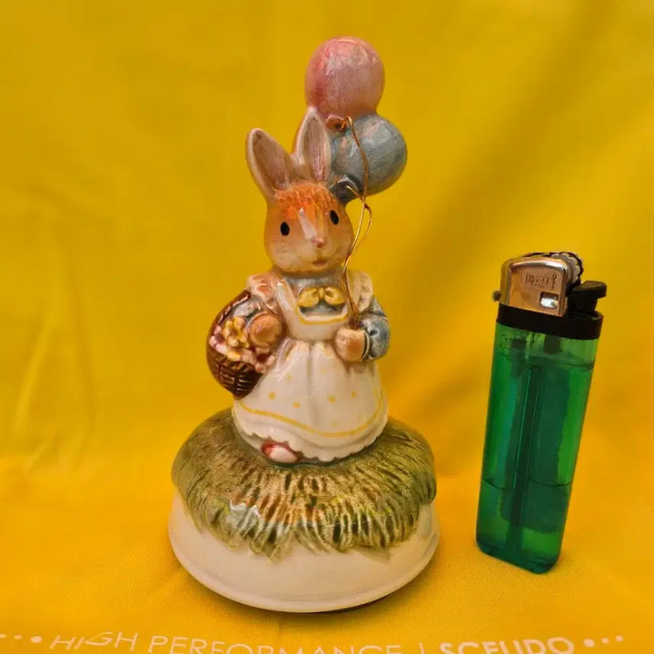 [BUNJANG] 1987 Lefton Peter Cottontail Rotating Music Box Figurine / 1987년 올드 빈티지 레프턴 피터 코튼테일 피겨린 회전 뮤직박스(오르골).