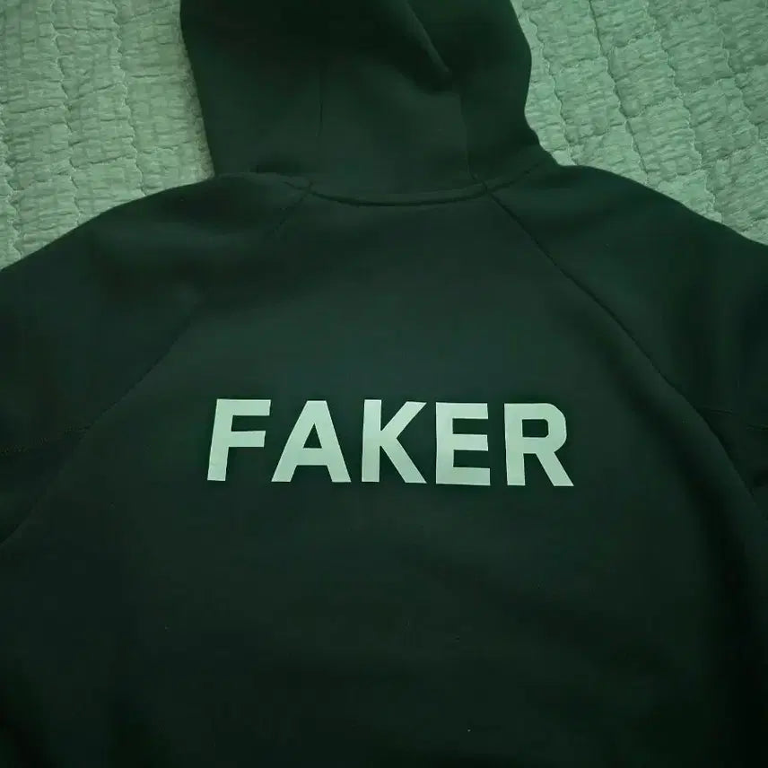 [BUNJANG] Nike T1 Hooded Zip-Up Faker Edition / 나이키 T1 후드집업 판매 [페이커 마킹]