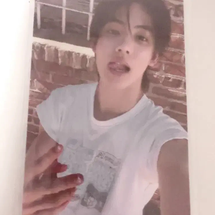 [BUNJANG] KORTIS Uhm Seong-hyun Weverse POB Photocard / 코르티스 엄성현 레드레드 위버스 미공포 포카