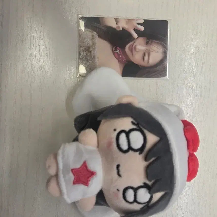 [BUNJANG] Re:verse Wonyoung Doll Photocard Set / 리바이브 원영 인형,포카 세트로 팔아요