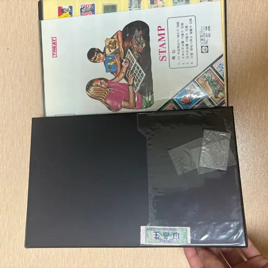 [BUNJANG] North Korean Stamps and Banknotes Collection / 옛날 북한 한국 우표 및 지폐