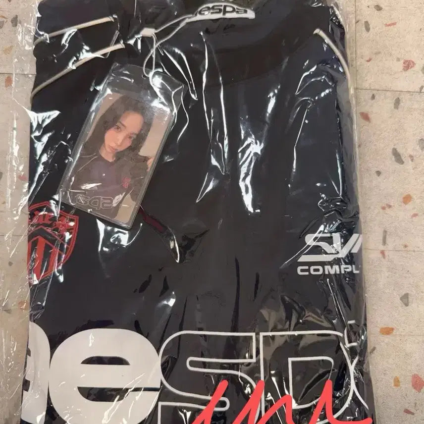 [BUNJANG] aespa Karina Jersey T-shirt Set (Sealed) / 미개봉 에스파 카리나 aespa karina jersey tshirt set