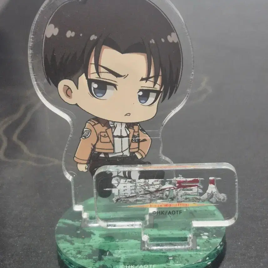 [BUNJANG] Attack on Titan Levi Acrylic Stand / 진격의 거인 리바이 아크릴 스탠드
